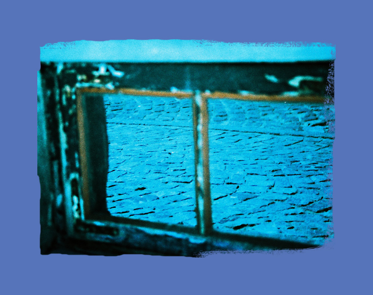 Bleu comme l’enfer