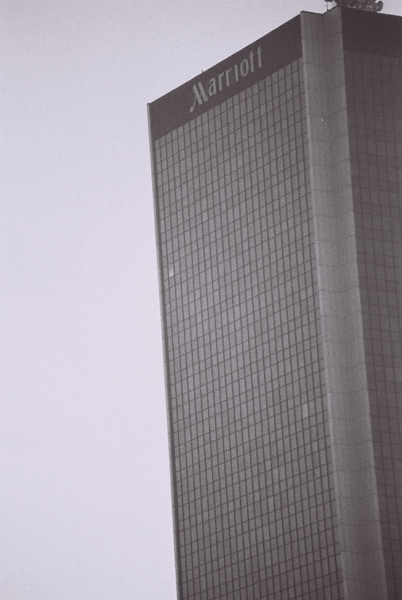 Entre ciel et terre – PKIN